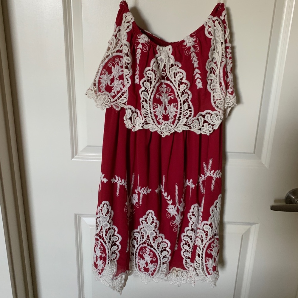 Red & Cream Lace Strapless Dress